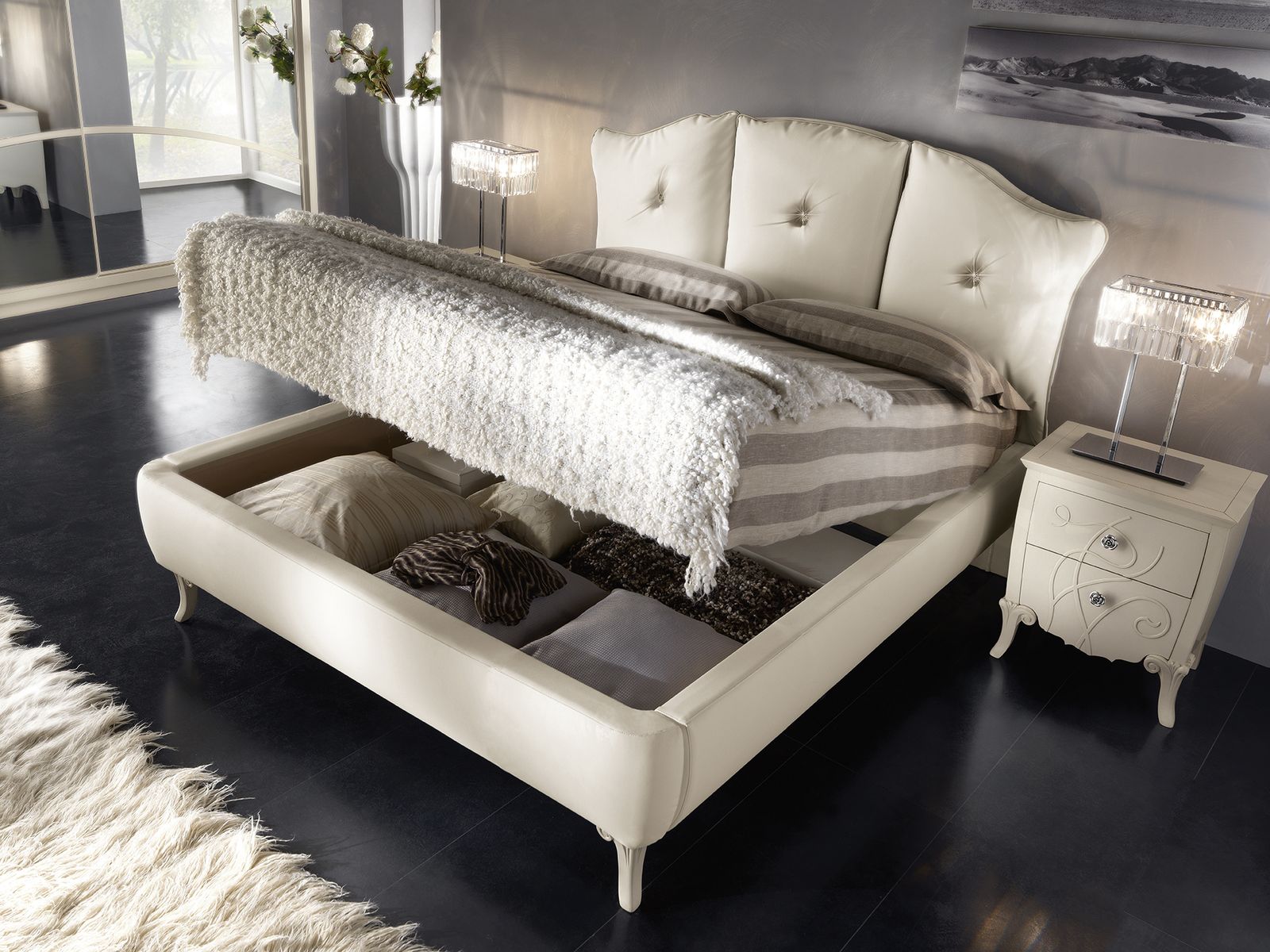 Modenese Gastone Factory, Bedrooms