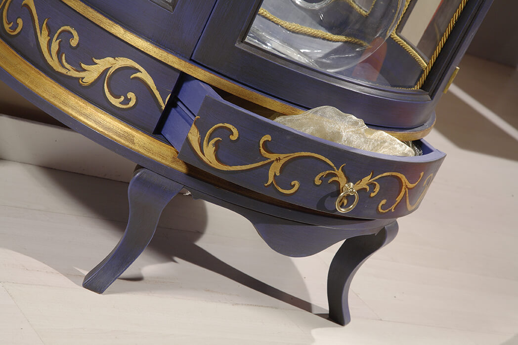 Modenese Gastone Factory, Living rooms 