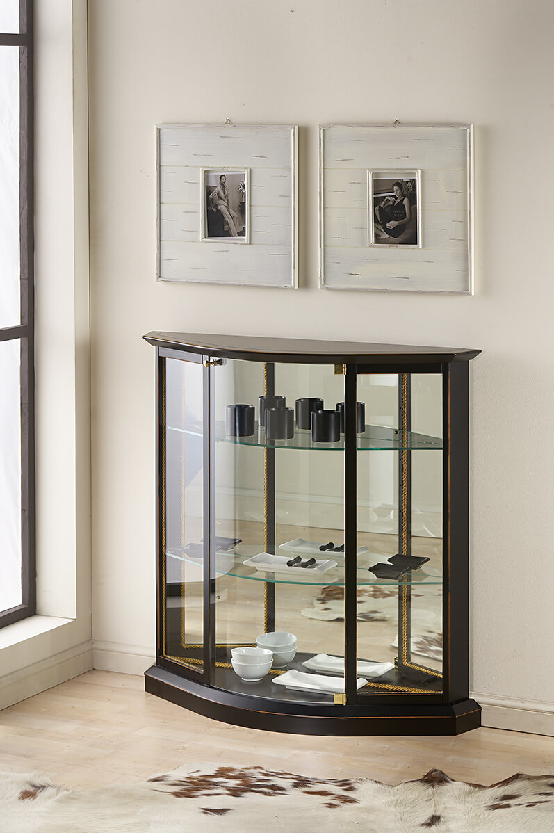 Modenese Gastone Factory, Living rooms 