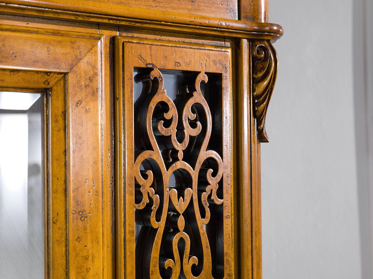 Modenese Gastone Factory, Living rooms 