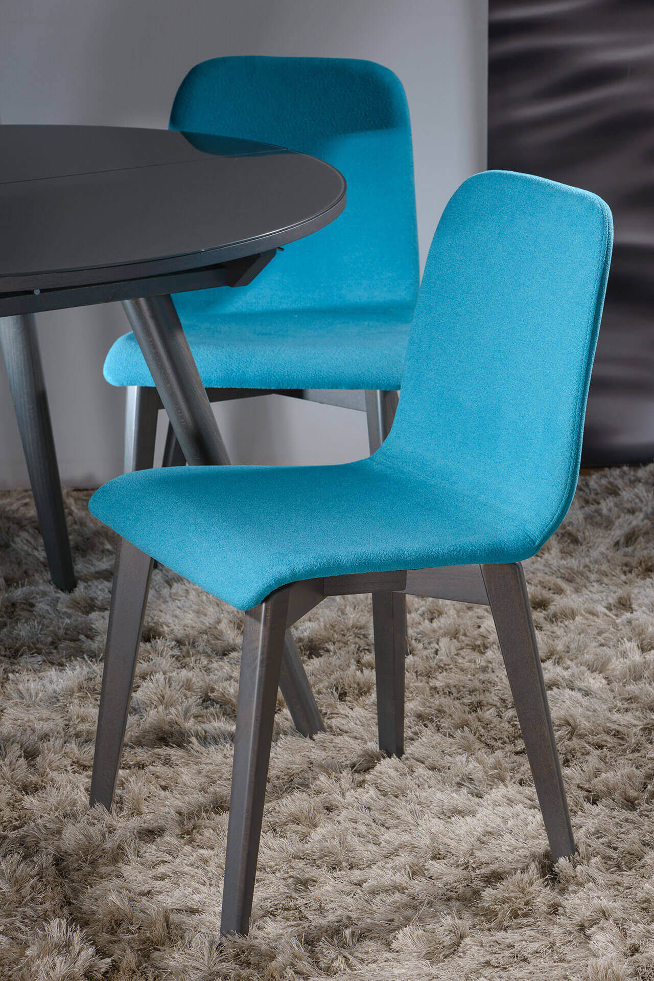 Aris Table and CIAO graphite Chairs 