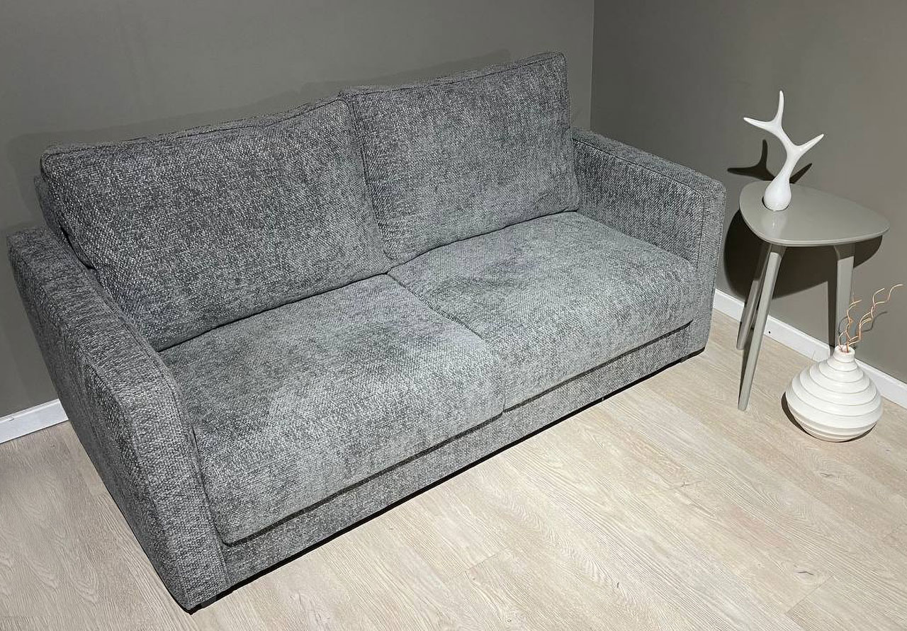 Charli sofa
