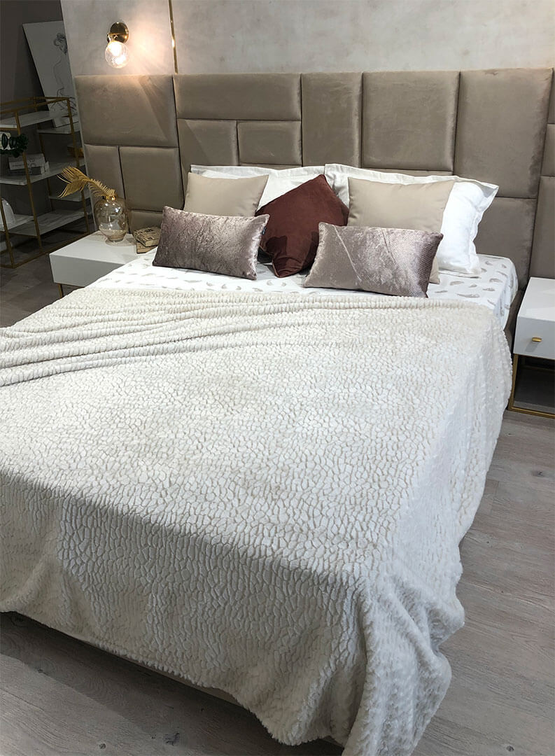 Life Gold Bedroom