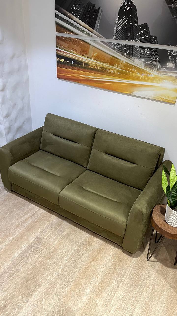 Ostin sofa