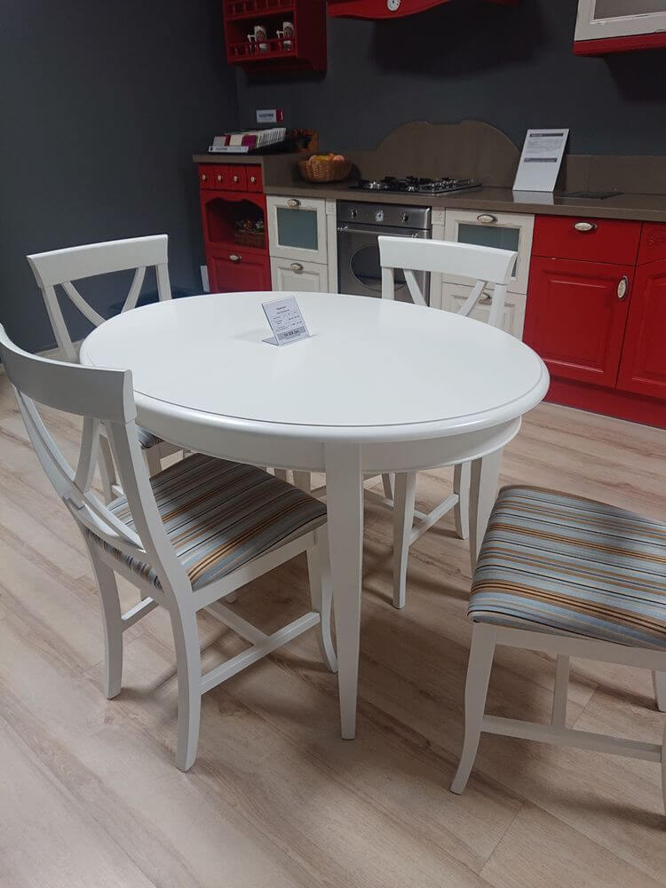 Стіл Veneto, стільці Regina -10%