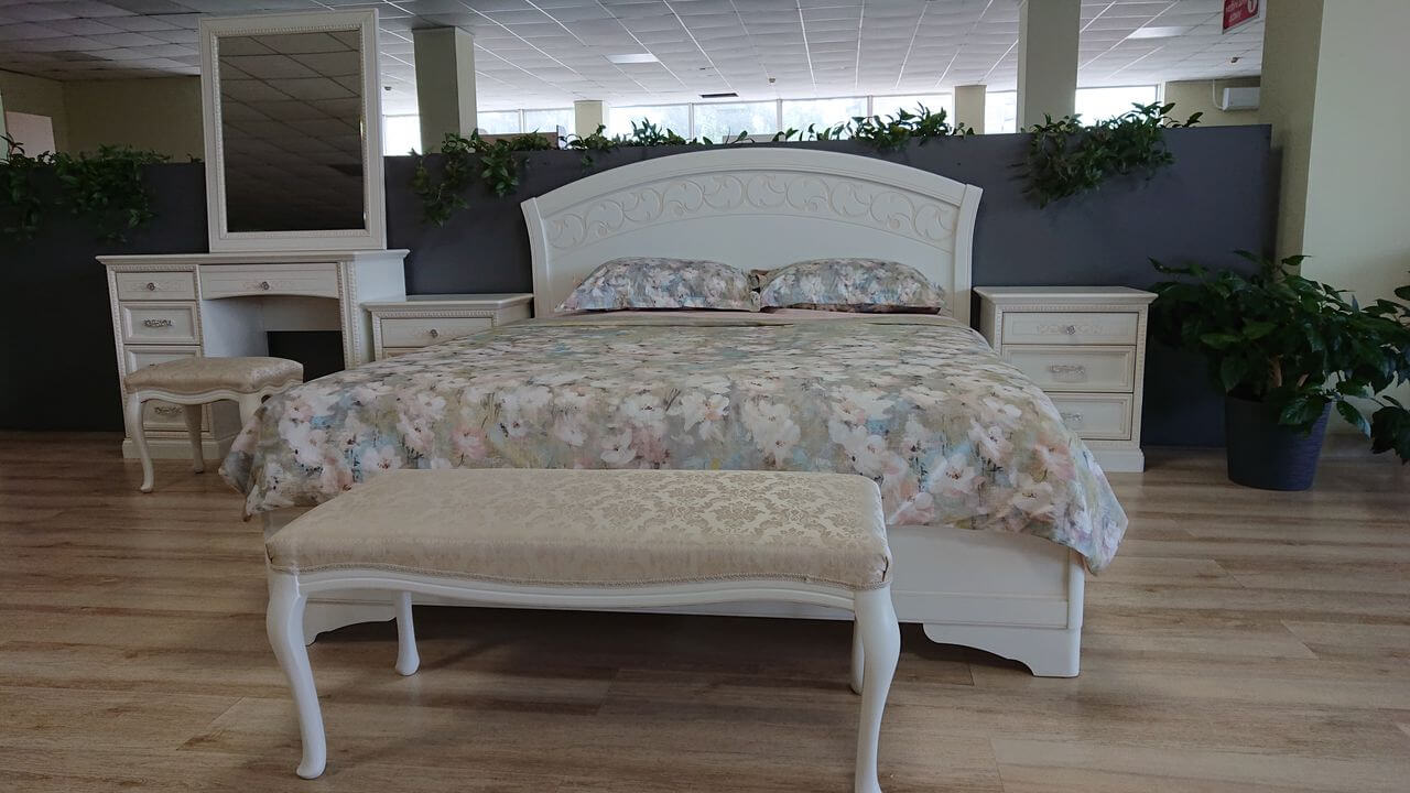 Банкетка Poema -22%