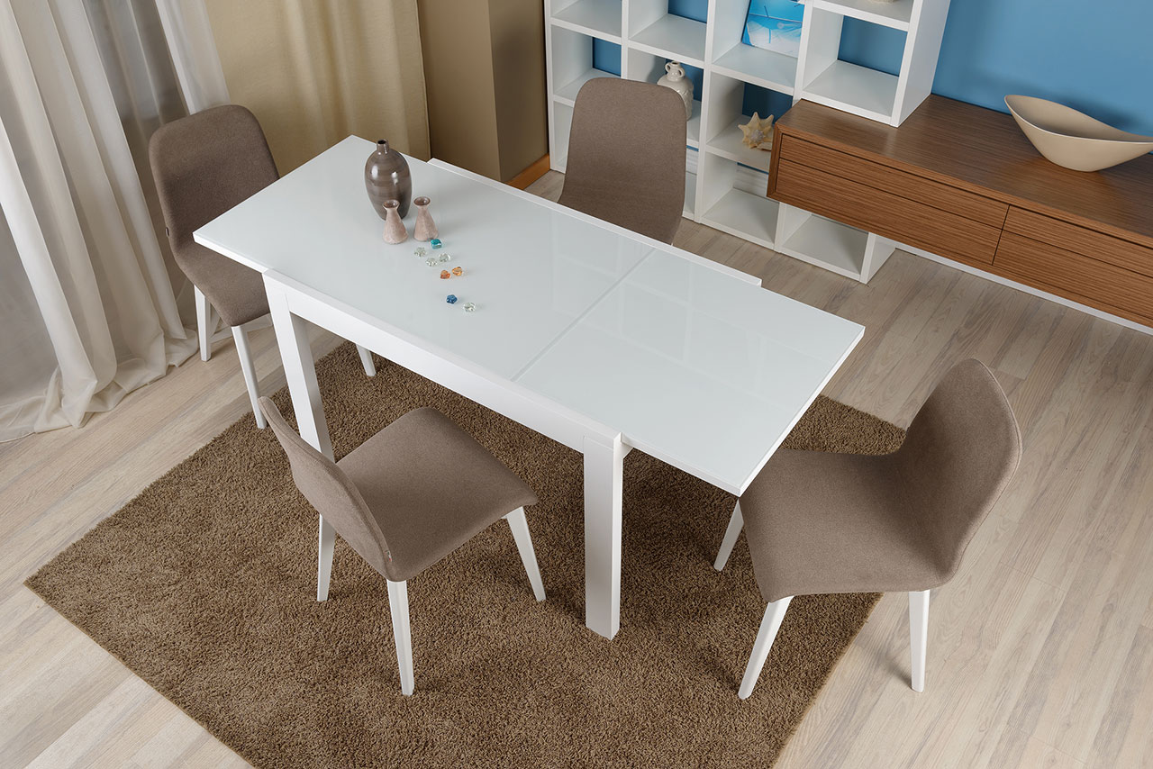 Simple Table and CIAO Chair