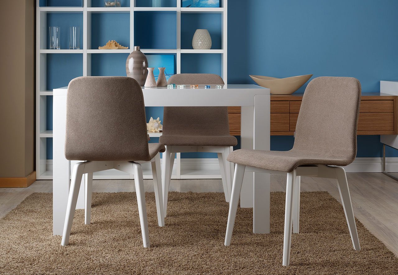 Simple Table and CIAO Chair