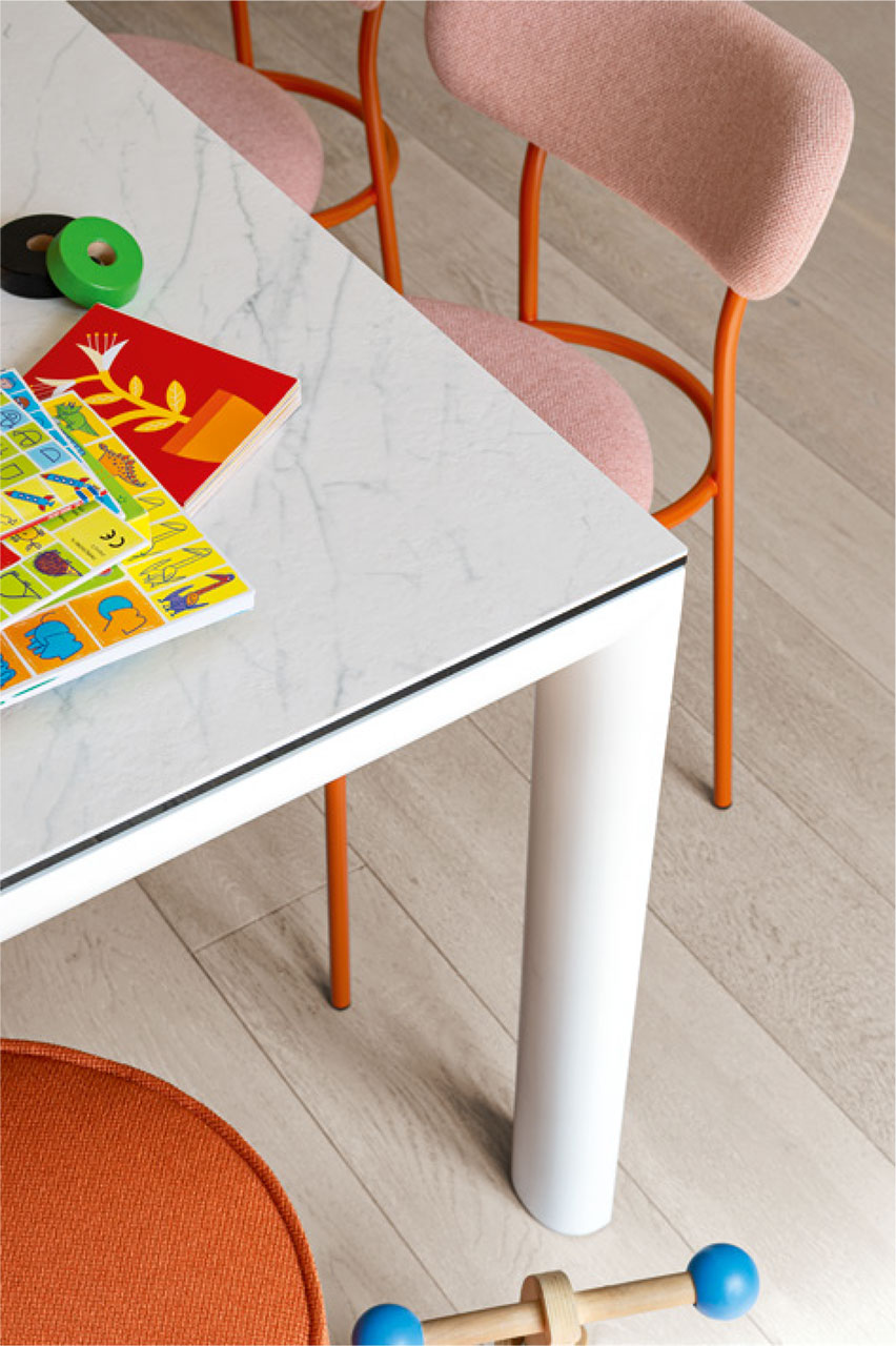 Connubia Factory, Dorian Table