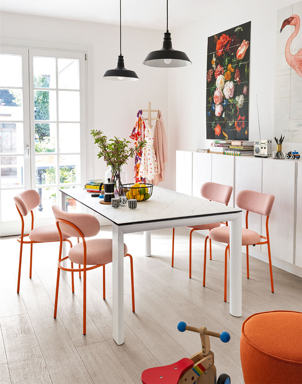 Connubia Factory, Dorian Table