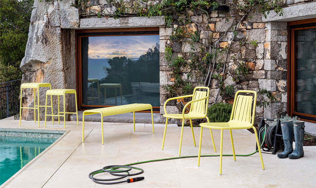 Connubia Factory, Easy tables and chairs