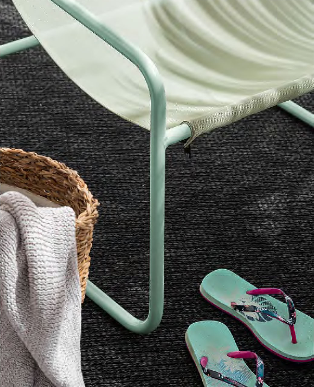 Connubia Factory, Easy tables and chairs