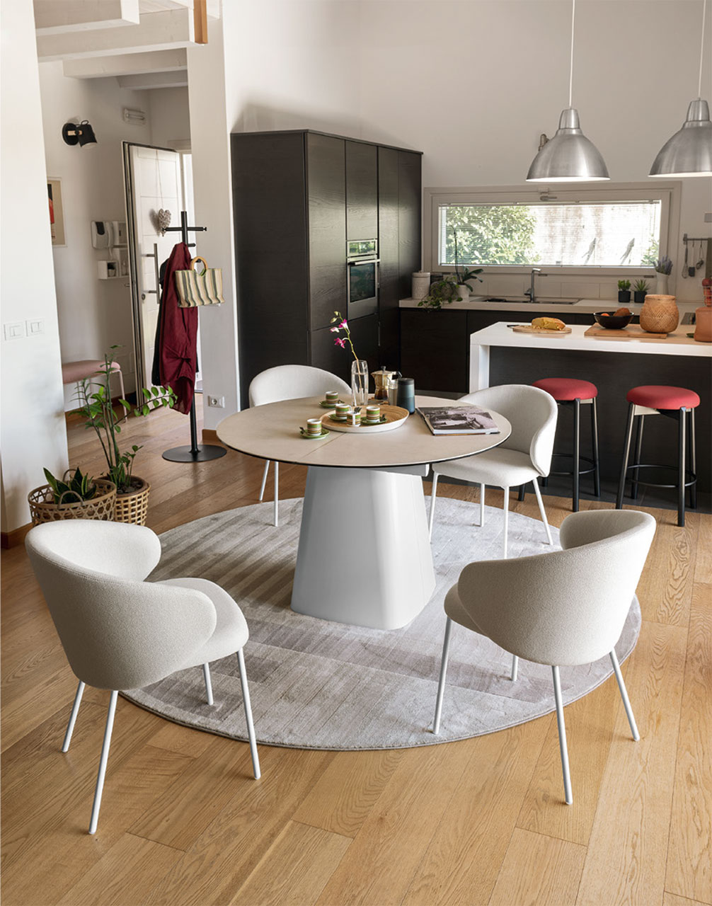 Connubia Factory, Hey Gio! Table