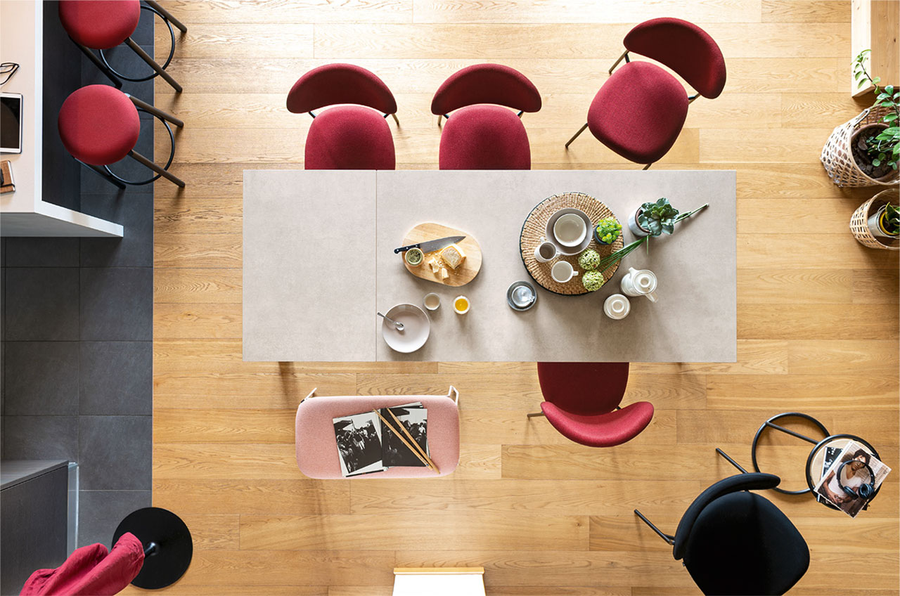 Connubia Factory, Lord Table