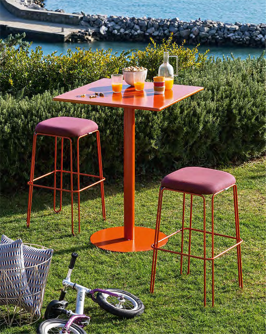 Stulle Tables and Chairs