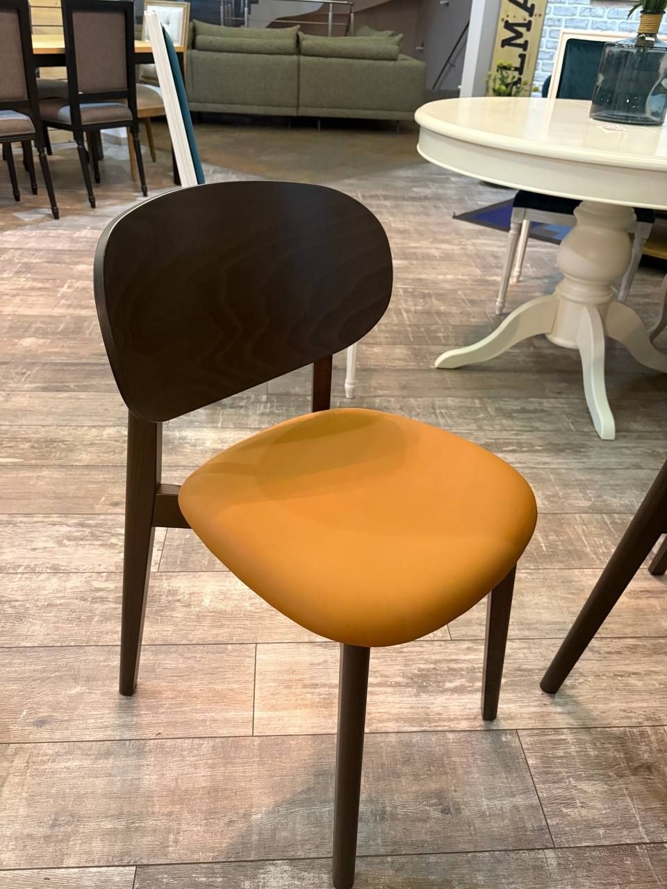 Стілець Eide (CB2188) -50%
