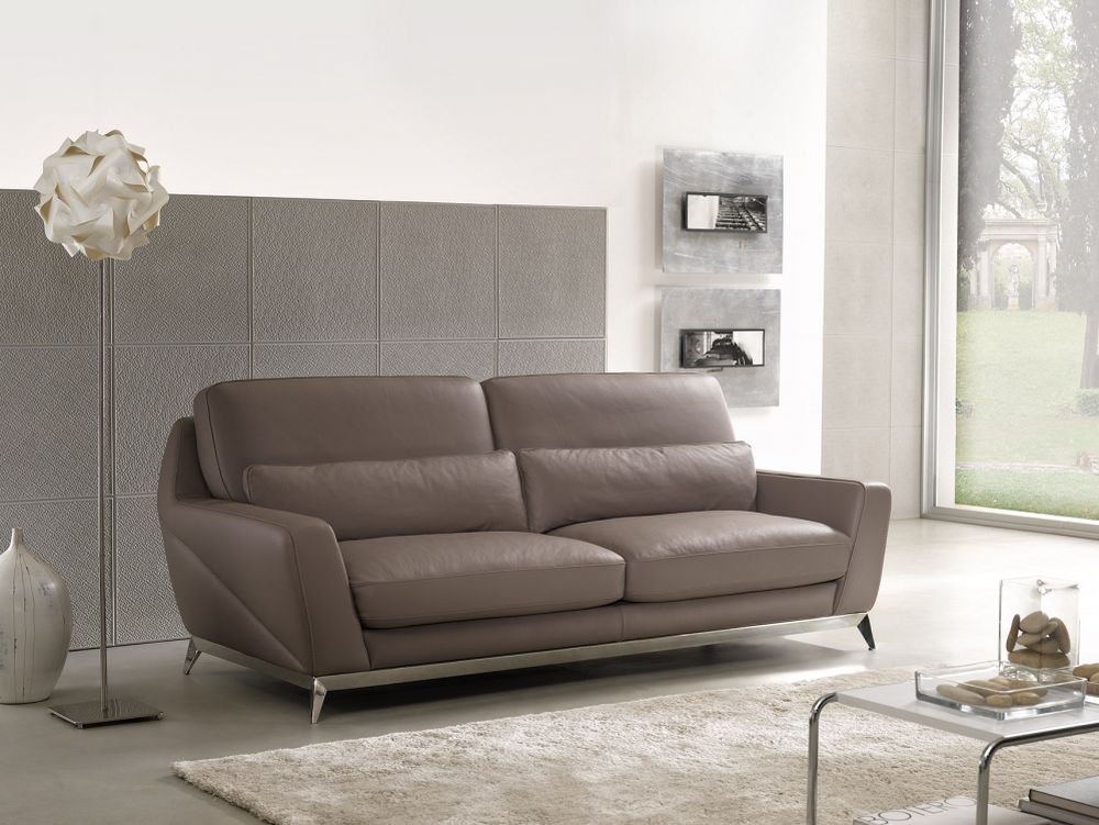 Satis factory, Elysee sofa