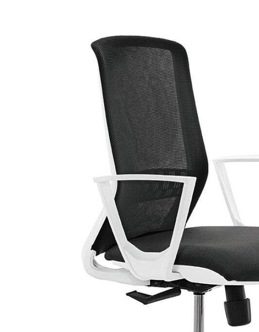 Tekna armchair
