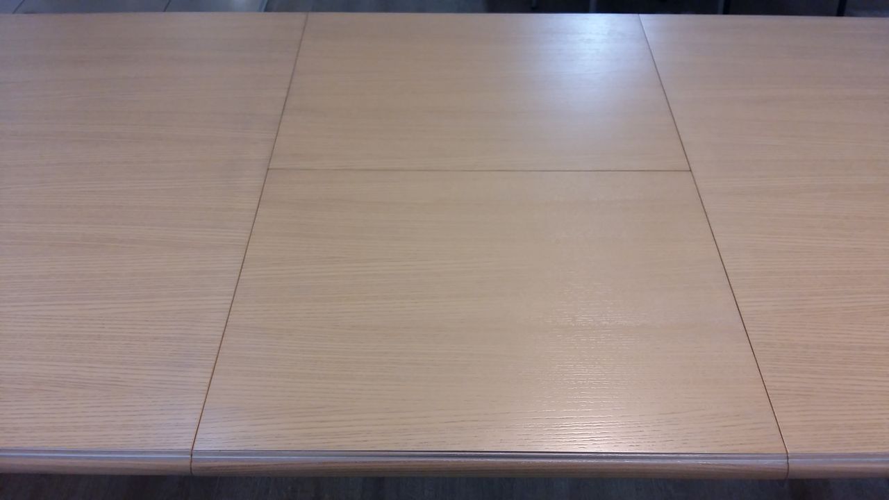 Stella Table